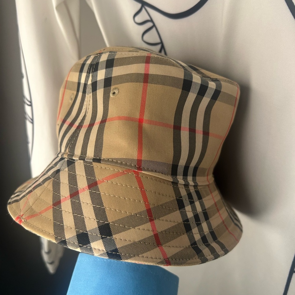 Burberry Beige Check Bucket Hat